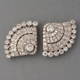 Platinum and 12 carats diamonds French Art Deco Double Clip Brooches