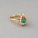 Gold Diamonds and Emerald Vintage Ring