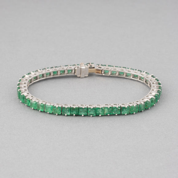 Gold and 12 Carat Emeralds French Vintage Bracelet