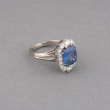 Certified 5.20 Carats Sapphire and Diamonds Ring