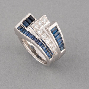 Platinum Diamonds and Sapphire French Art Déco Ring