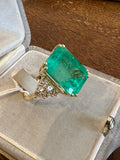 Gold Diamonds and 14 carats Colombian Emerald