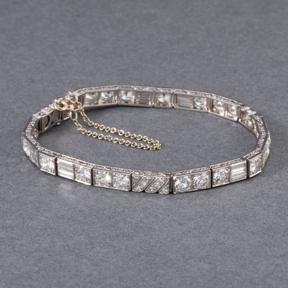 Bracelet Art Déco en Or Platine et Diamants 9 Carats par Golay Fils & Stahl Genève