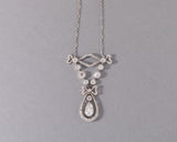 Collier pendentif Belle Epoque française en platine et diamants 3,20 carats